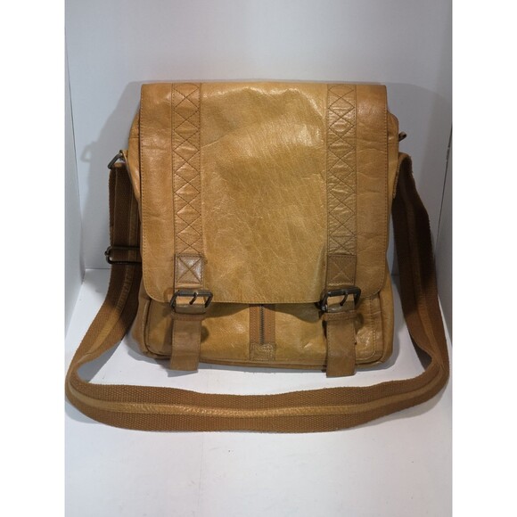 Wilsons Men's Leather TanMessenger Shoulder Bag Laptop